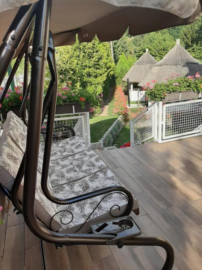 Rozsakert Vendeghaz Bed & Breakfast Szigliget Dış mekan fotoğraf