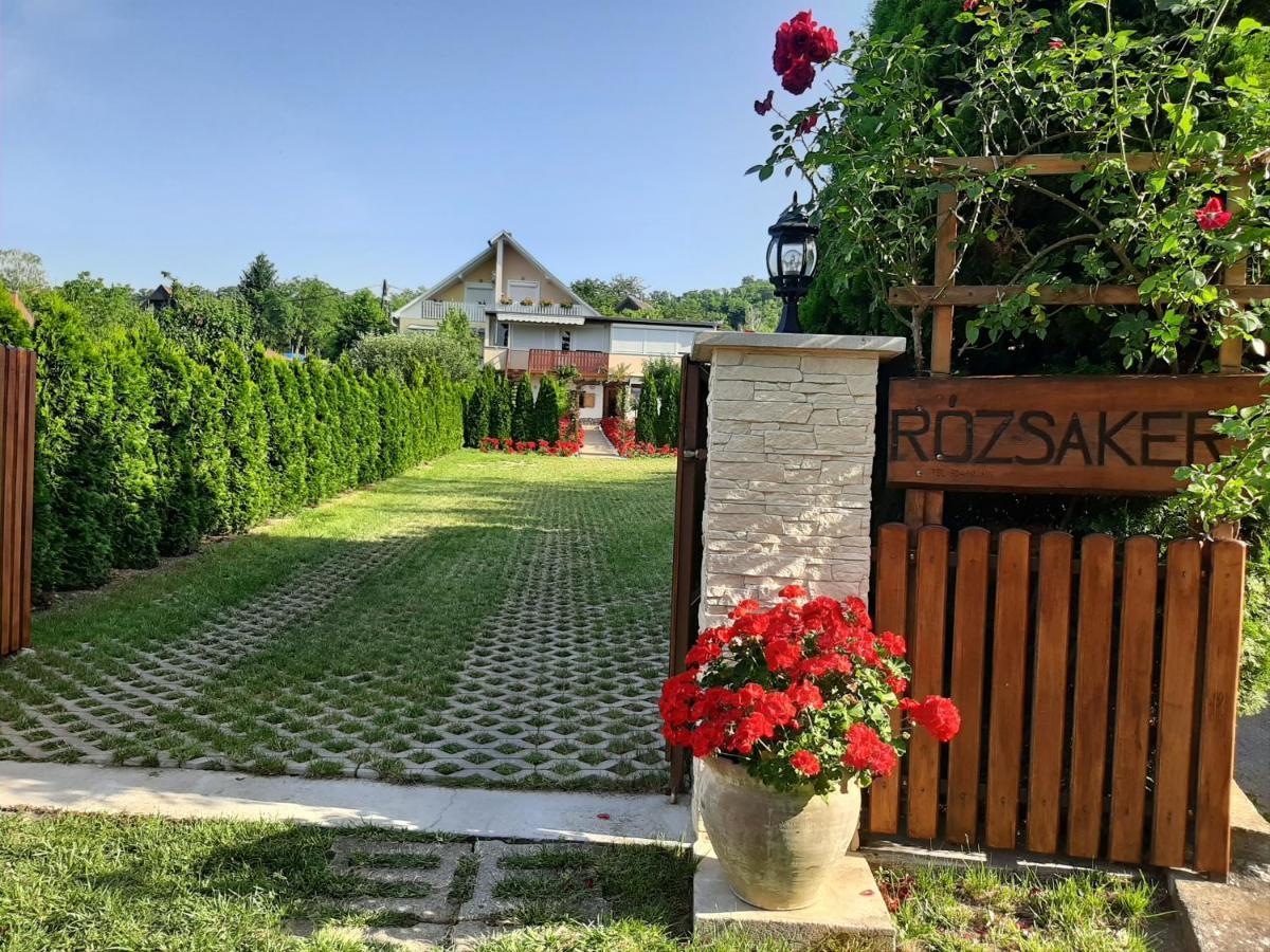 Rozsakert Vendeghaz Bed & Breakfast Szigliget Dış mekan fotoğraf