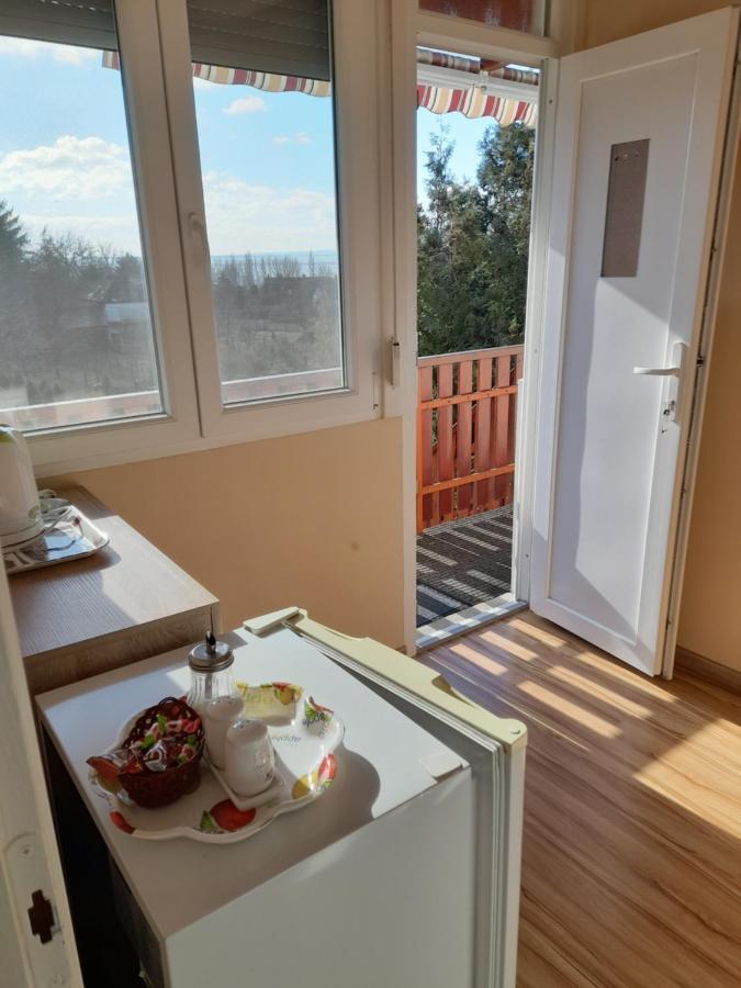 Rozsakert Vendeghaz Bed & Breakfast Szigliget Dış mekan fotoğraf