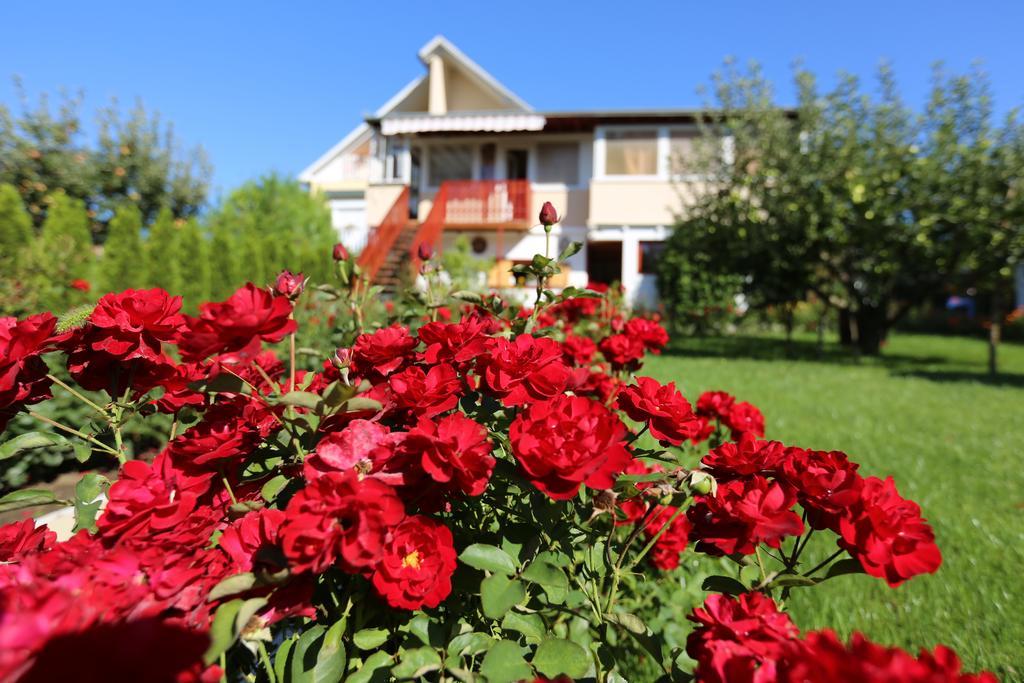 Rozsakert Vendeghaz Bed & Breakfast Szigliget Dış mekan fotoğraf