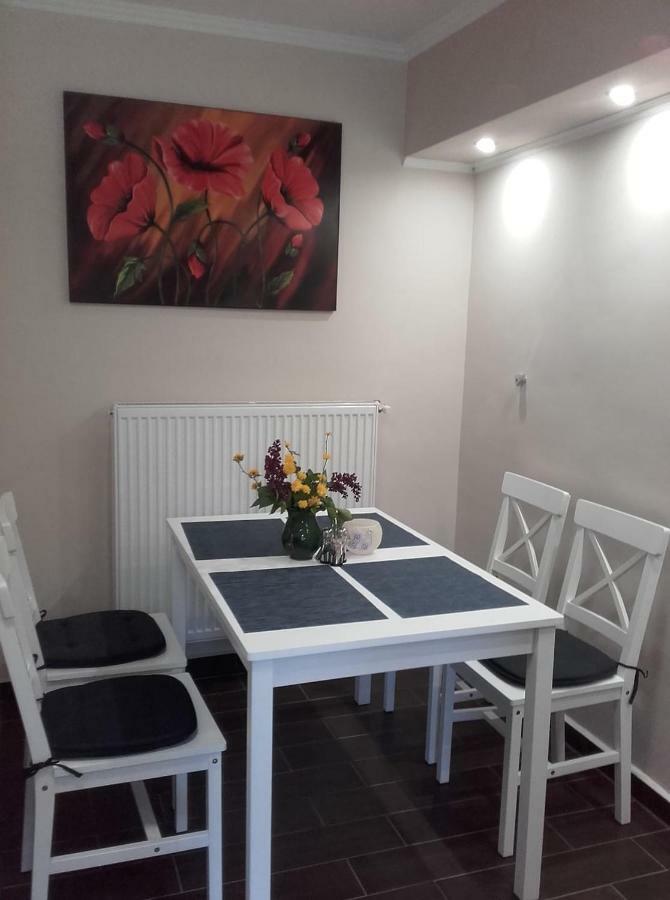 Rozsakert Vendeghaz Bed & Breakfast Szigliget Dış mekan fotoğraf