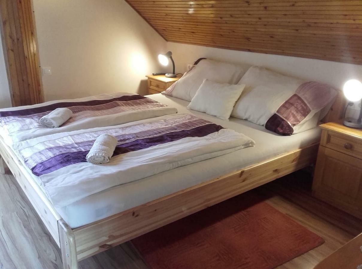 Rozsakert Vendeghaz Bed & Breakfast Szigliget Dış mekan fotoğraf