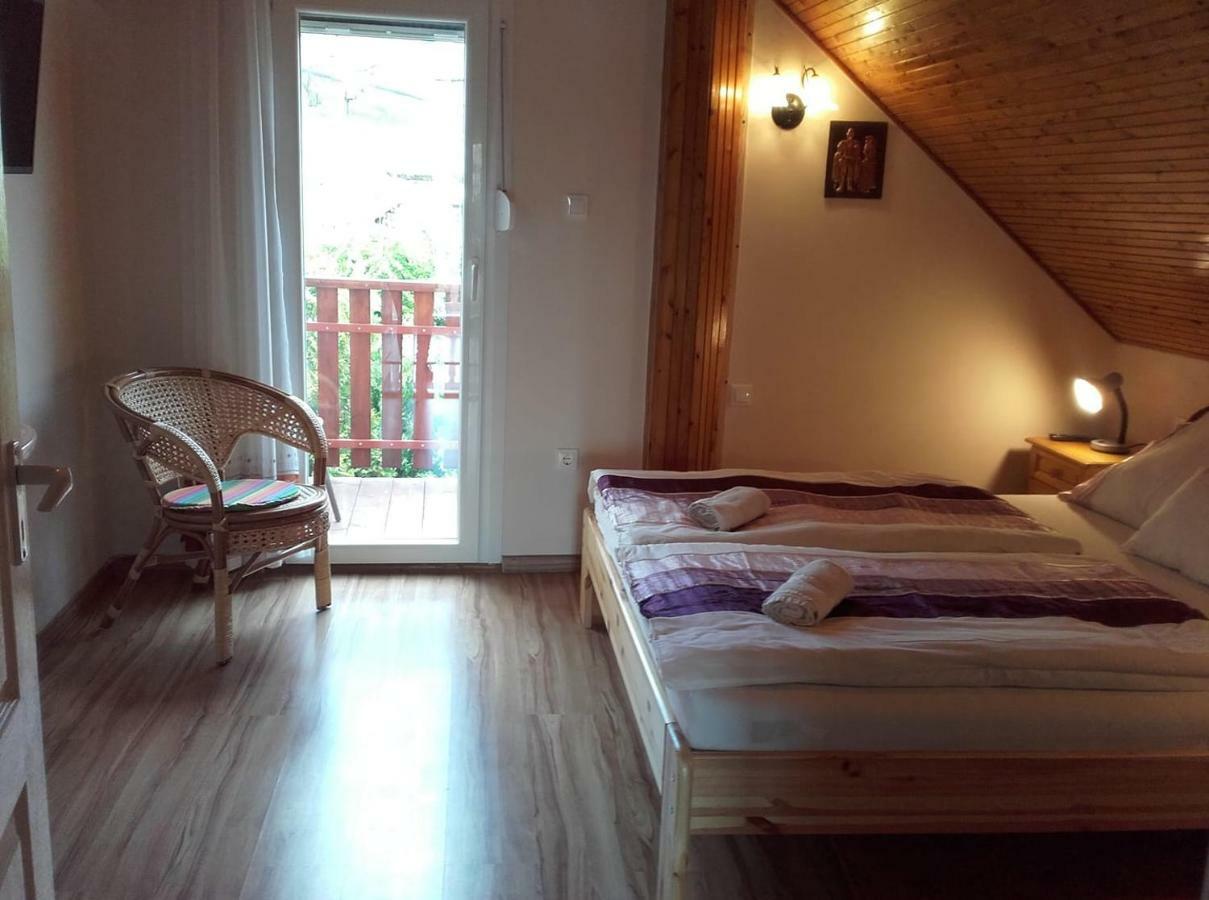 Rozsakert Vendeghaz Bed & Breakfast Szigliget Dış mekan fotoğraf